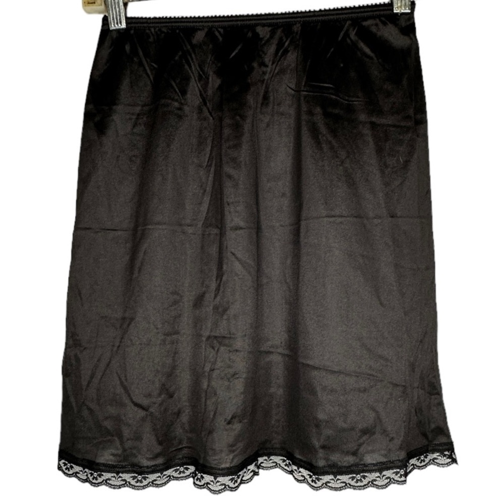 Vintage Warner's Black Nylon Slip - Picture 1 of 5